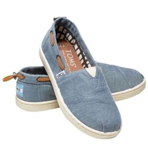 Toms Chambray Slip On Shoes